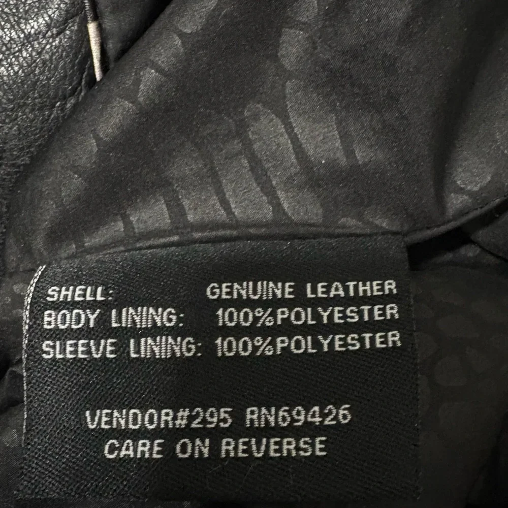 Wilsons Leather Women's Classic Black Jacket - Picture 5 of 6